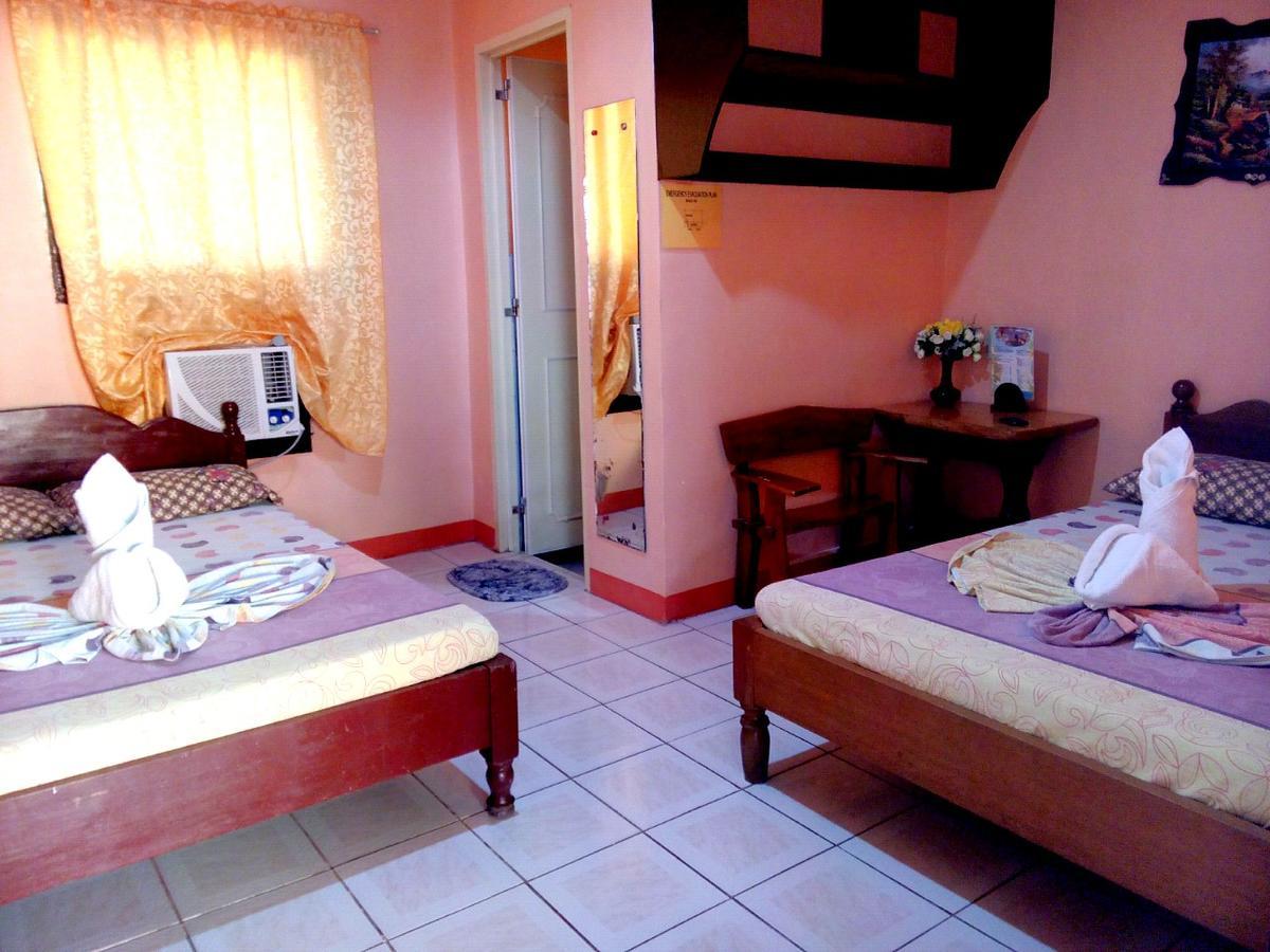 Jun And Carol Beach Cottages Pagudpud Esterno foto